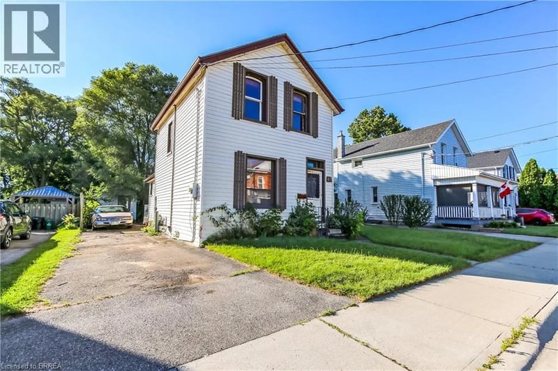 49 GRAND Street, Brantford, Ontario, N3R4B3, Brantford, Ontario — photo 1 of 5