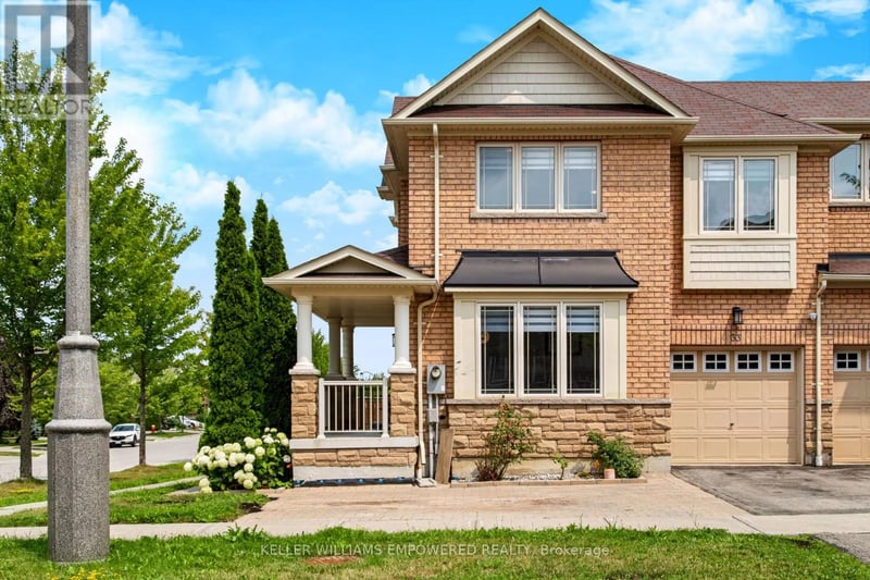 33 Winisk Street, Richmond Hill (Jefferson), Ontario, L4E0L5, Richmond Hill (Jefferson), Ontario — photo 1 of 5