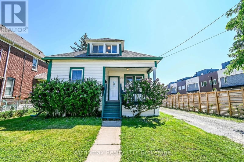5790 ROBINSON Street, Niagara Falls (Dorchester), Ontario, L2G2B2, Niagara Falls (Dorchester), Ontario — photo 1 of 5