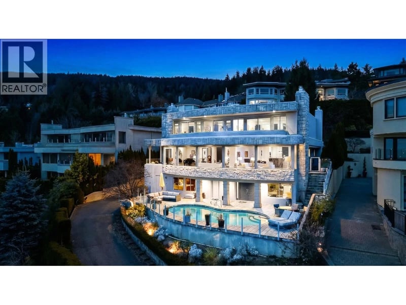 1439 CHIPPENDALE Road, West Vancouver, British Columbia, V7S2N7, West Vancouver, British Columbia — photo 1 of 5