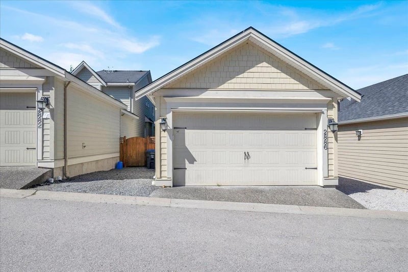 2886 160 Street, Surrey, British Columbia, V3Z3W1, Surrey, British Columbia — photo 1 of 5