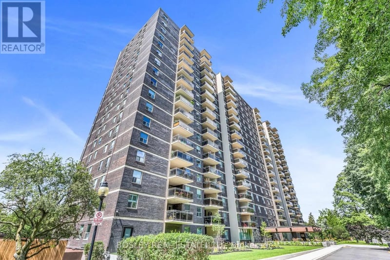 #112 966 Inverhouse Drive, Mississauga (Clarkson), Ontario, L5J4B6, Mississauga (Clarkson), Ontario — photo 1 of 5
