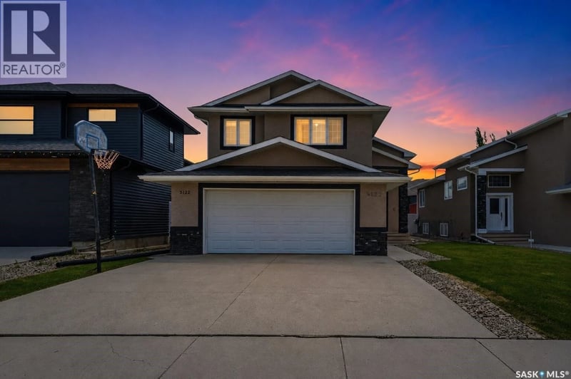 5122 Canuck CRESCENT, Regina, Saskatchewan, S4W0H1, Regina, Saskatchewan — photo 1 of 5