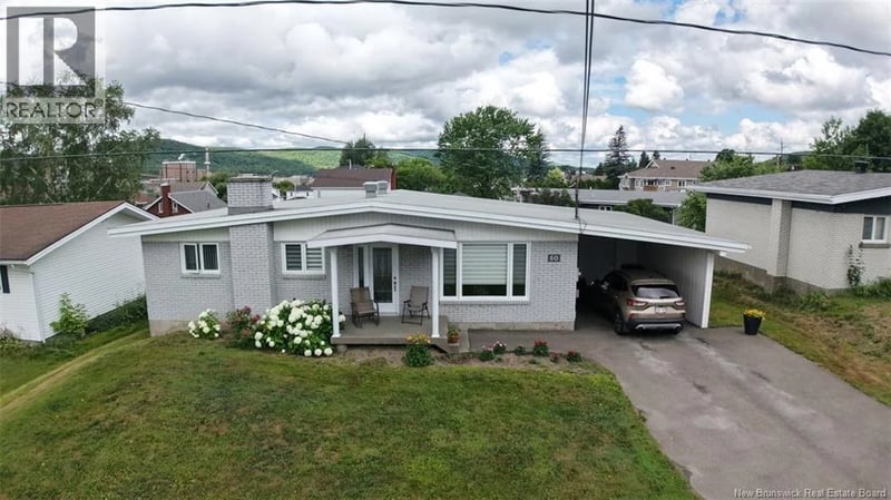60 32nd Avenue, Edmundston, New Brunswick, E3V2S2, Edmundston, New Brunswick — photo 1 of 5