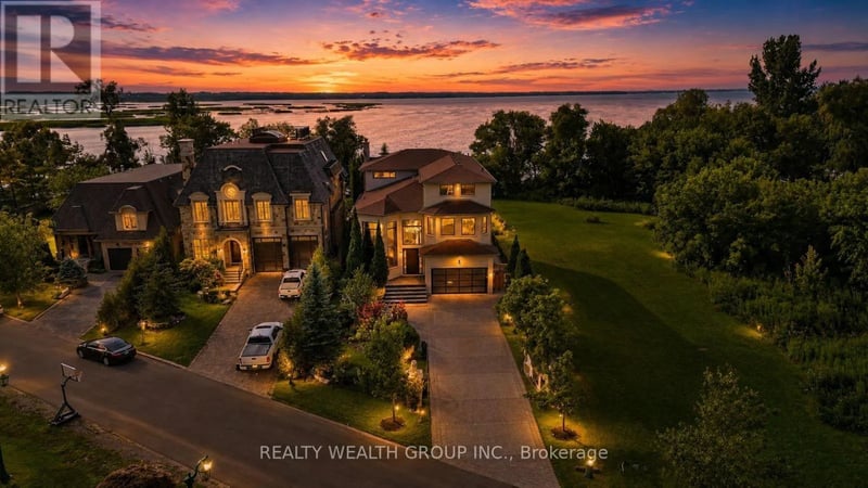 4 Shangri-La Lane, Georgina (Keswick South), Ontario, L4P0A8, Georgina (Keswick South), Ontario — photo 1 of 5