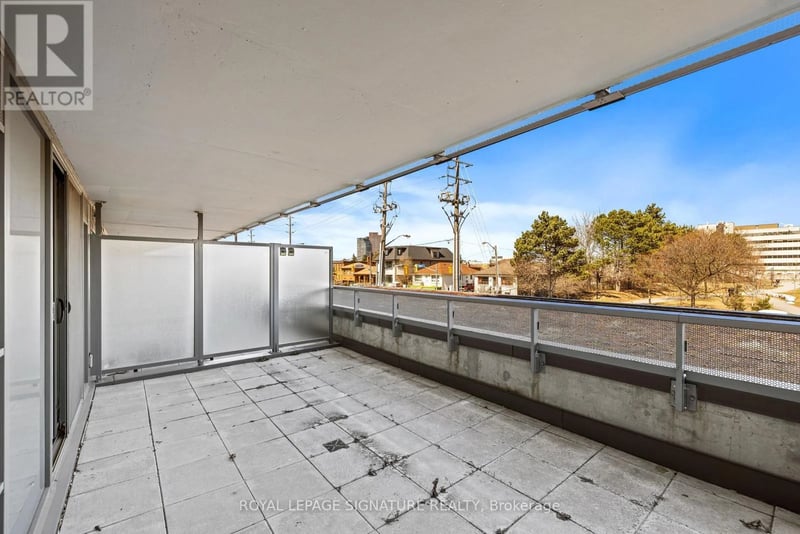 #312 160 Flemington Road, Toronto (Yorkdale-Glen Park), Ontario, M6A0A9, Toronto (Yorkdale-Glen Park), Ontario — photo 1 of 5