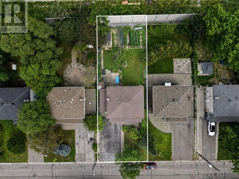 180 Woodsworth Road, Toronto (St. Andrew-Windfields), Ontario, M2L2T1, Toronto (St. Andrew-Windfields), Ontario — photo 1 of 5