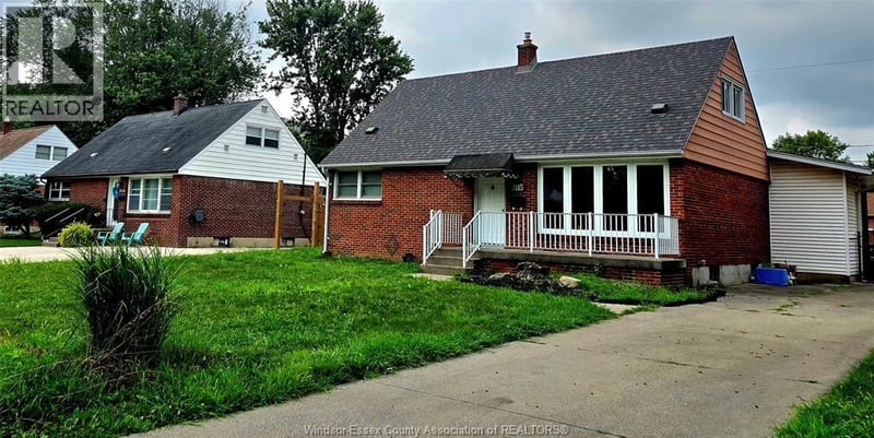 3115 RADISSON Avenue, Windsor, Ontario, N9E1Y4, Windsor, Ontario — photo 1 of 5