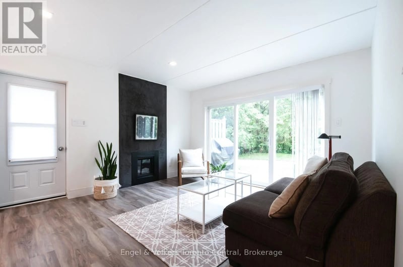 #50 19 DAWSON Drive, Collingwood, Ontario, L9Y5B4, Collingwood, Ontario — photo 1 of 5