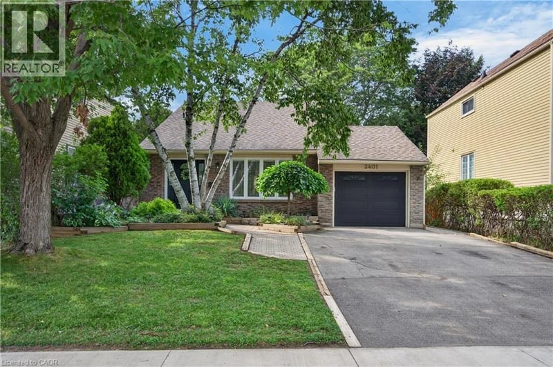 3401 ROCKWOOD Drive, Burlington, Ontario, L7N3H6, Burlington, Ontario — photo 1 of 5
