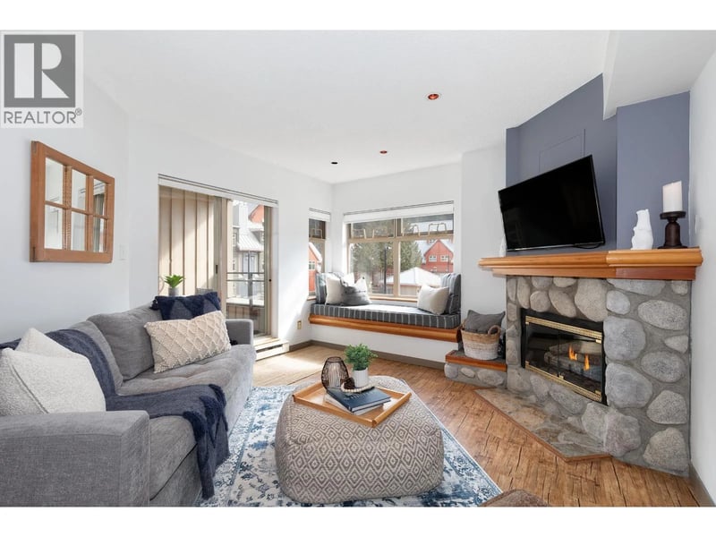 #212 2050 LAKE PLACID Road, Whistler, British Columbia, V8E0A8, Whistler, British Columbia — photo 1 of 5