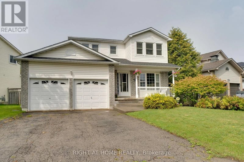 234 Philip Court West, Centre Wellington (Fergus), Ontario, N1M3M9, Centre Wellington (Fergus), Ontario — photo 1 of 5