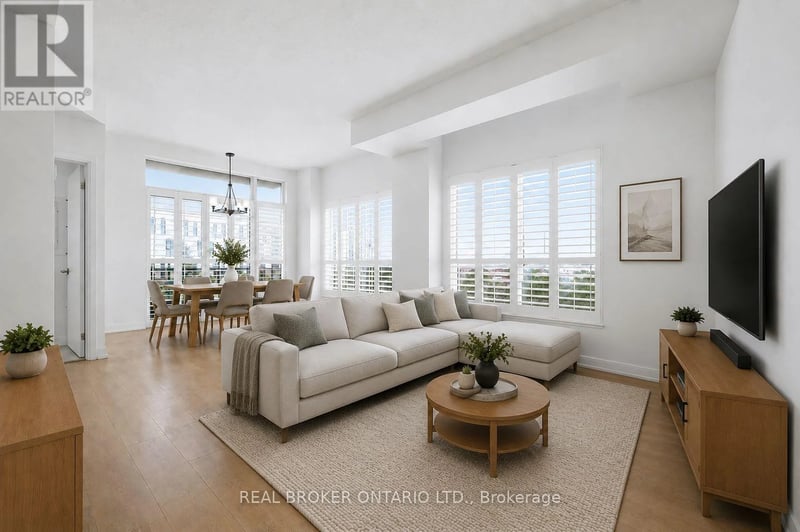 #307 540 Bur Oak Avenue, Markham (Berczy), Ontario, L6C0Y2, Markham (Berczy), Ontario — photo 1 of 5