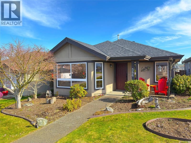 586 Hampstead Street, Parksville, British Columbia, V9P2T7, Parksville, British Columbia — photo 1 of 5