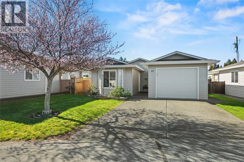 #57 7570 Tetayut Road, Central Saanich, British Columbia, V8M2H4, Central Saanich, British Columbia — photo 1 of 5