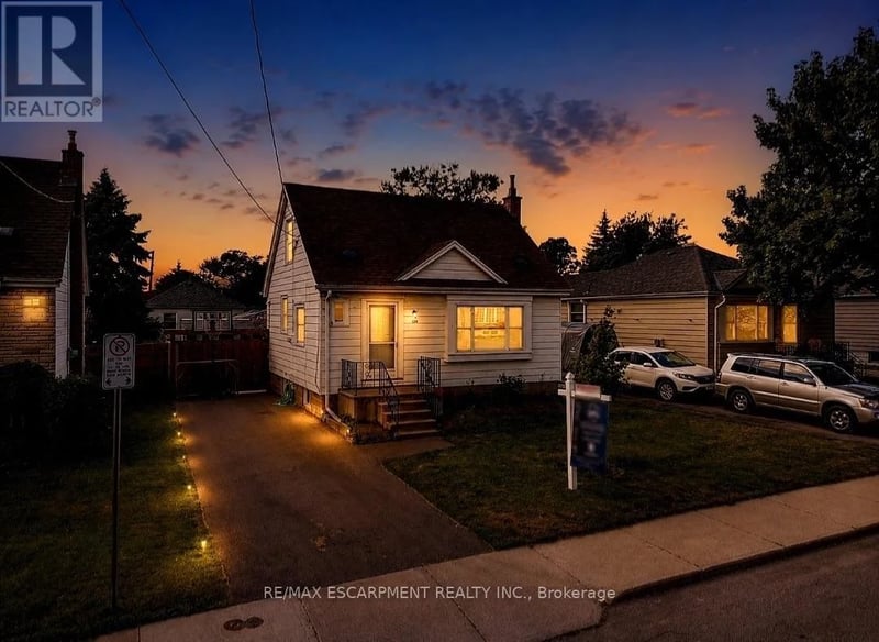 128 East 39th Street, Hamilton (Raleigh), Ontario, L8V4H3, Hamilton (Raleigh), Ontario — photo 1 of 5