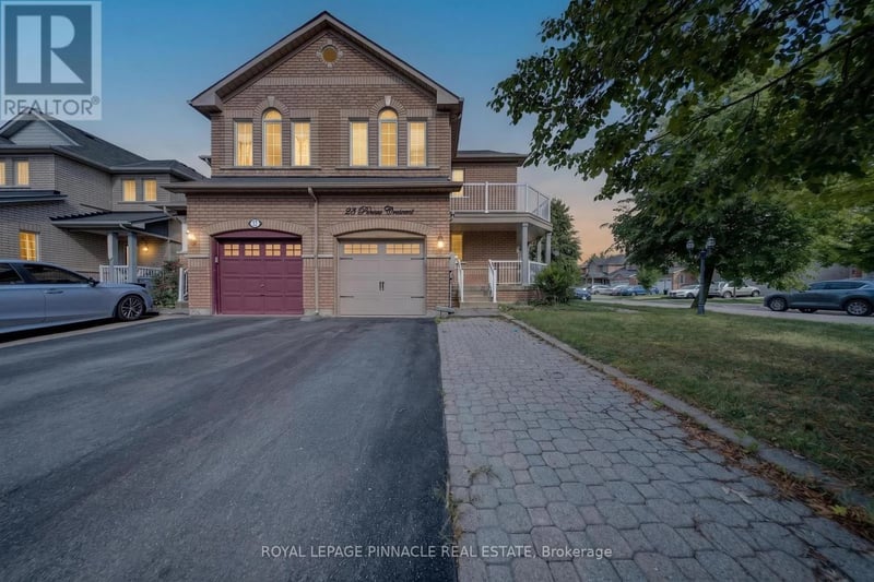 23 Prince Crescent, Brampton (Northwest Sandalwood Parkway), Ontario, L7A2C9, Brampton (Northwest Sandalwood Parkway), Ontario — photo 1 of 5