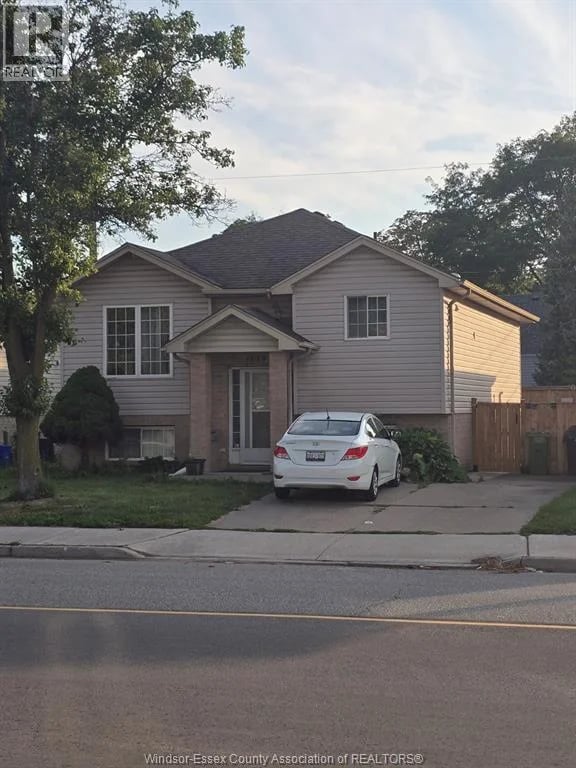 #LOWER 1849 DROUILLARD, Windsor, Ontario, N8W3X4, Windsor, Ontario — photo 1 of 5