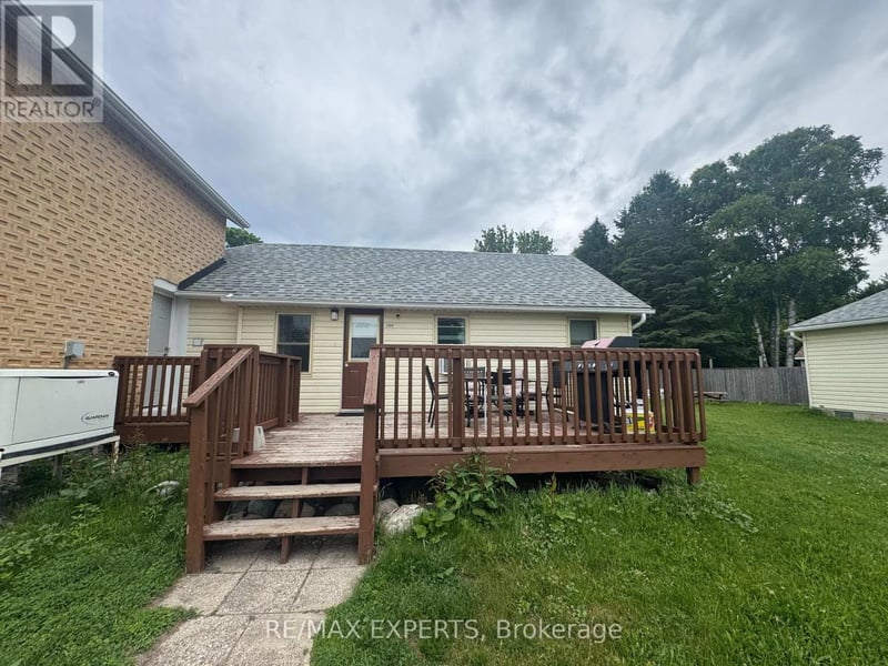 #Unit B 130 South Rankin Street, Saugeen Shores, Ontario, N0H2L0, Saugeen Shores, Ontario — photo 1 of 5
