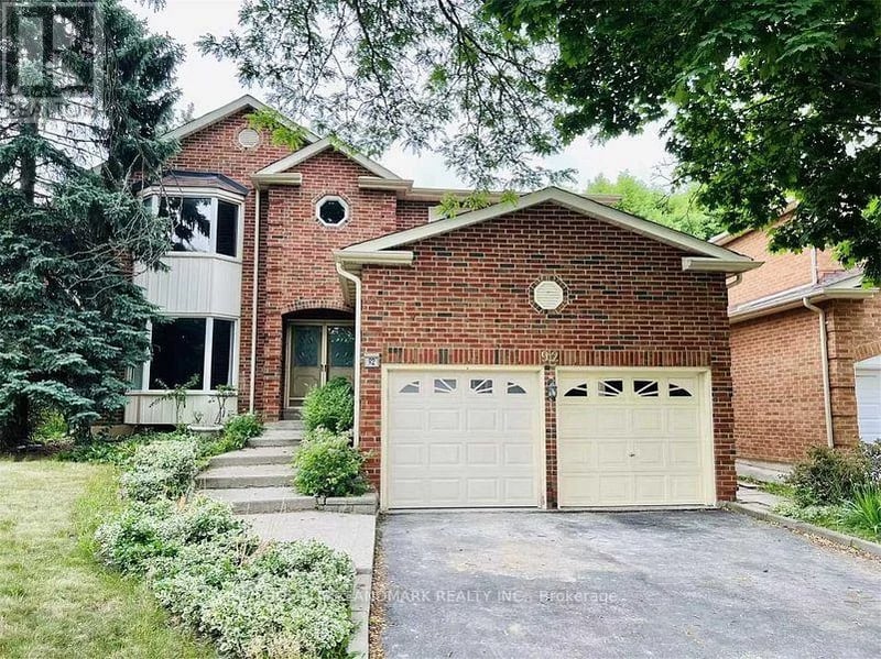 Bsmt-92 Fincham Avenue, Markham (Markham Village), Ontario, L3P4E1, Markham (Markham Village), Ontario — photo 1 of 5
