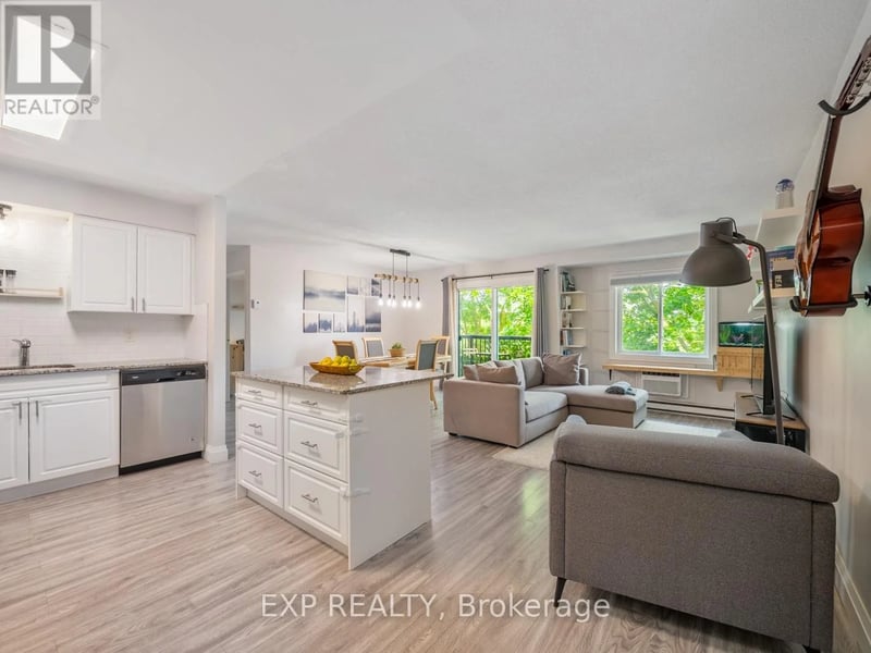 #301 276 Eiwo Court, Waterloo, Ontario, N2K3M6, Waterloo, Ontario — photo 1 of 5