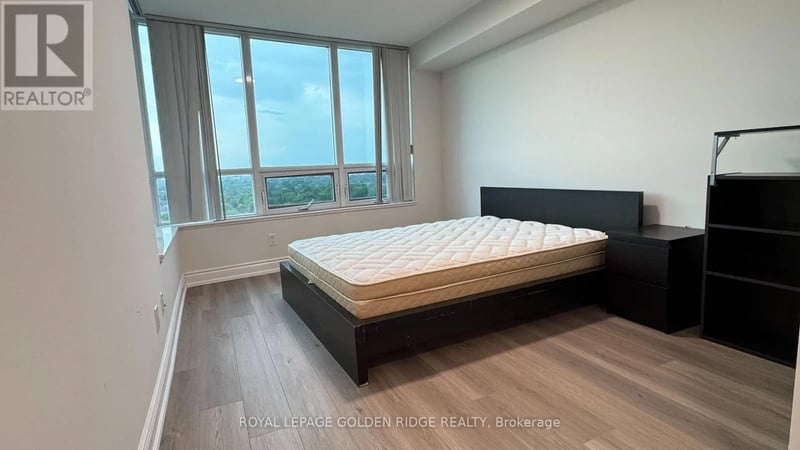 #1307 15 Greenview Avenue, Toronto (Newtonbrook West), Ontario, M2M4M7, Toronto (Newtonbrook West), Ontario — photo 1 of 5