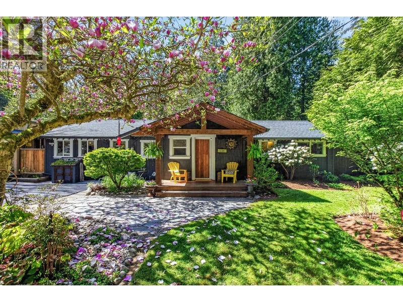 11367 261 Street, Maple Ridge, British Columbia, V2W1H2, Maple Ridge, British Columbia — photo 1 of 5