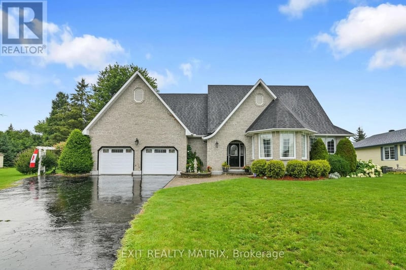 5544 Bridlewood Court, South Dundas, Ontario, K0E1K0, South Dundas, Ontario — photo 1 of 5