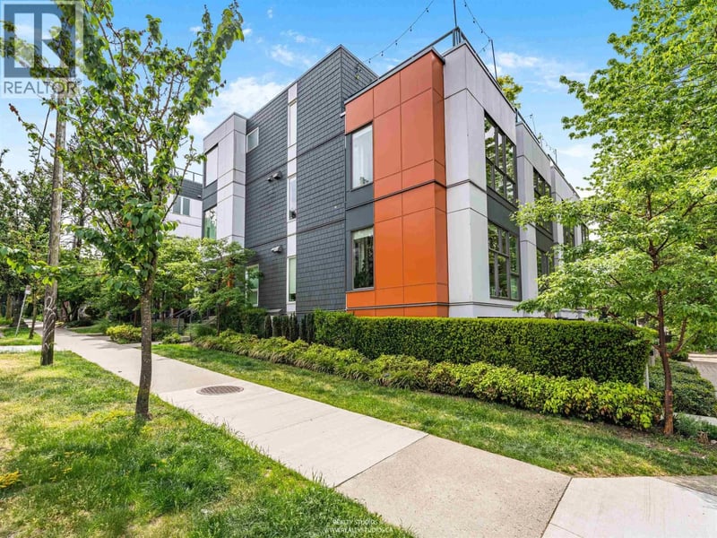 627 VICTORIA Drive, Vancouver, British Columbia, V5L0C3, Vancouver, British Columbia — photo 1 of 5