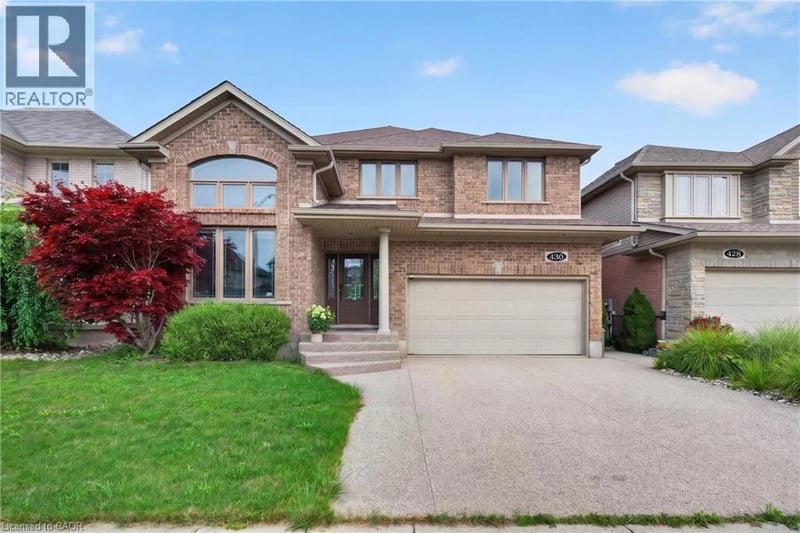 430 RIDEAU RIVER Street, Waterloo, Ontario, N2V2Y4, Waterloo, Ontario — photo 1 of 5