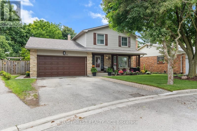 92 Salem Court, London South (South M), Ontario, N6K1S9, London South (South M), Ontario — photo 1 of 5