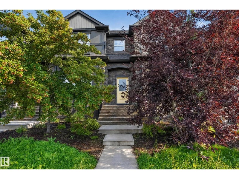 30 GREENBURY CL, Spruce Grove, Alberta, T7X0L7, Spruce Grove, Alberta — photo 1 of 5