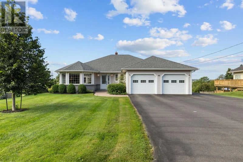 48 Donald Drive, Charlottetown, Prince Edward Island, C1E1Z5, Charlottetown, Prince Edward Island — photo 1 of 5