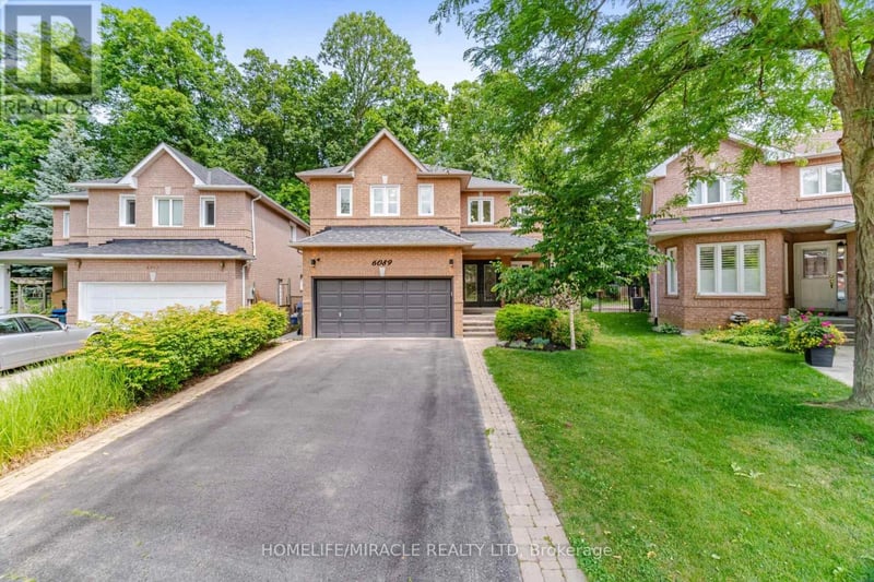 6089 Carradine Court, Mississauga (East Credit), Ontario, L5V2C2, Mississauga (East Credit), Ontario — photo 1 of 5