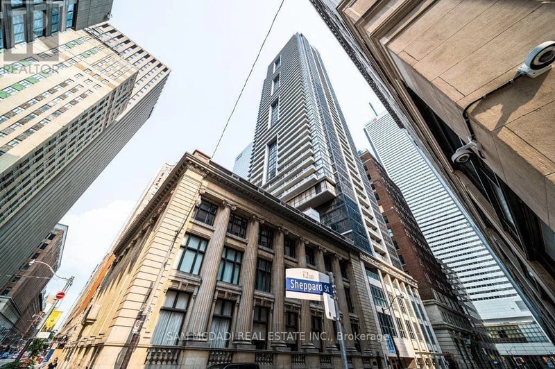 #608 70 Temperance Street, Toronto (Bay Street Corridor), Ontario, M5H4E8, Toronto (Bay Street Corridor), Ontario — photo 1 of 5