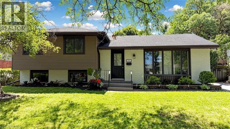 1486 BARKER Avenue, Burlington, Ontario, L7P2R4, Burlington, Ontario — photo 1 of 5