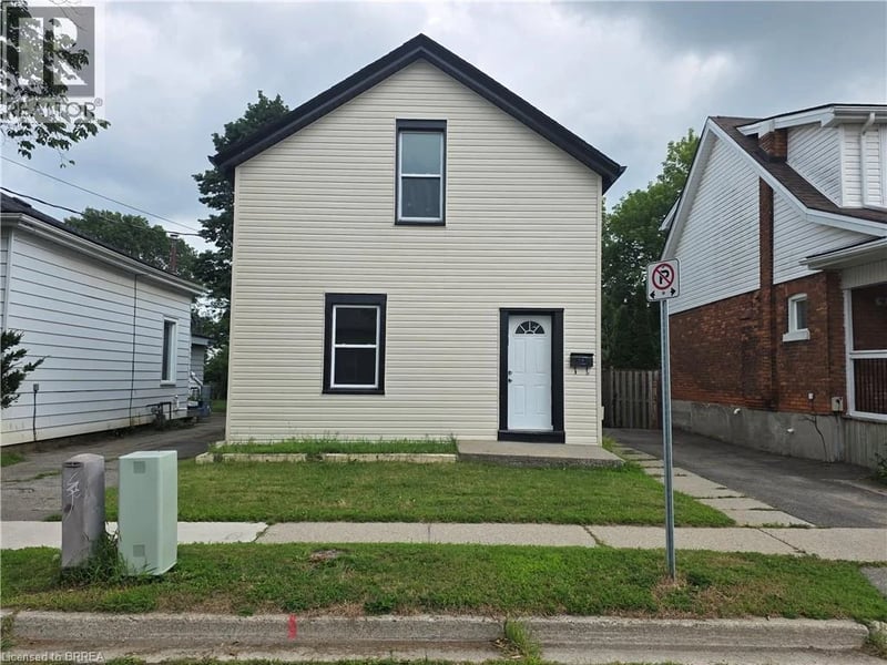 109 SYDENHAM Street, Brantford, Ontario, N3R3Y7, Brantford, Ontario — photo 1 of 5