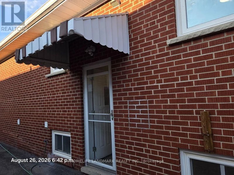 ##Basement 98 Newton Drive, Toronto (Newtonbrook East), Ontario, M2M2N1, Toronto (Newtonbrook East), Ontario — photo 1 of 5