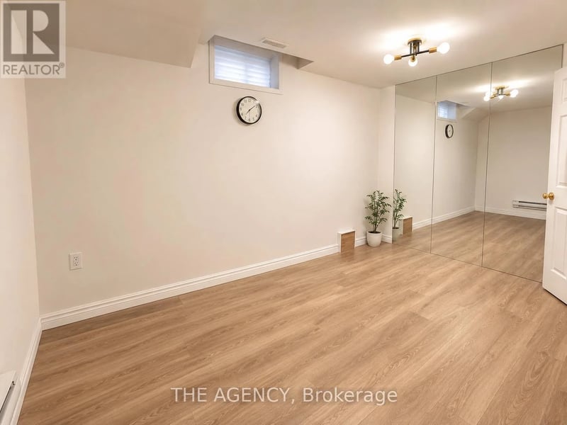 #Basement 380 Bartholomew Drive, Newmarket (Summerhill Estates), Ontario, L3X2E7, Newmarket (Summerhill Estates), Ontario — photo 1 of 5