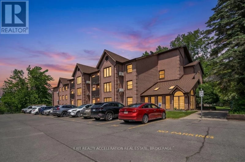 #103 11 Centre Street South, Greater Napanee (Greater Napanee), Ontario, K7R3X3, Greater Napanee (Greater Napanee), Ontario — photo 1 of 5