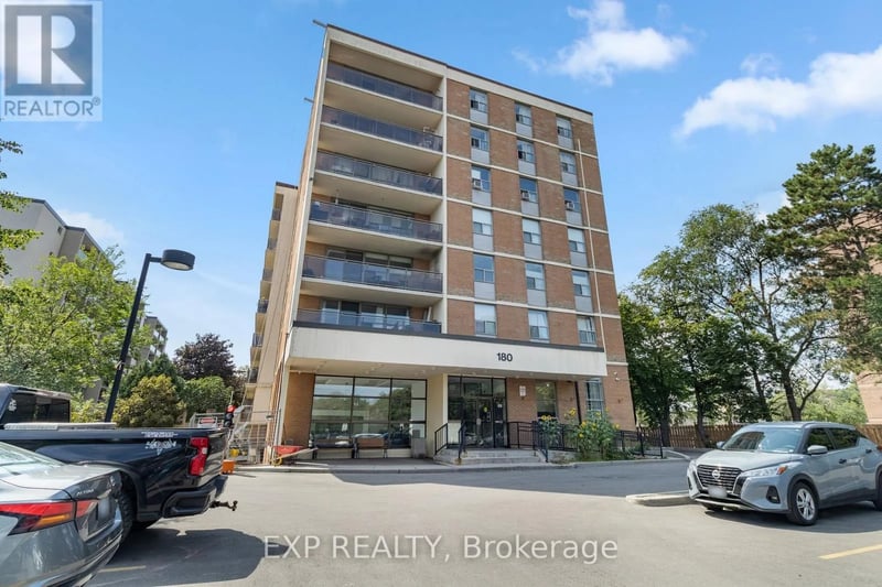 180 Dudley Avenue, Markham (Thornhill), Ontario, L3T2E9, Markham (Thornhill), Ontario — photo 1 of 5