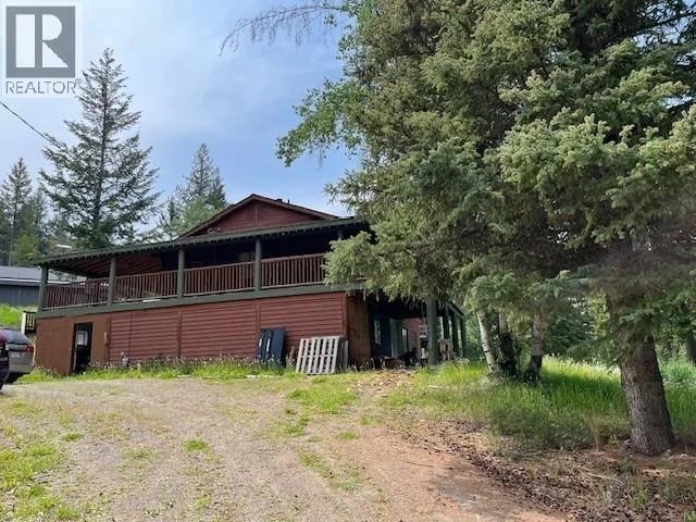 6108 LONE BUTTE HORSE LAKE Road, 100 Mile House, British Columbia, V0K1X3, 100 Mile House, British Columbia — photo 1 of 5