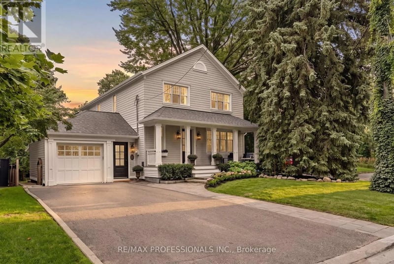 7 Bannon Avenue, Toronto (Kingsway South), Ontario, M8X1T6, Toronto (Kingsway South), Ontario — photo 1 of 5