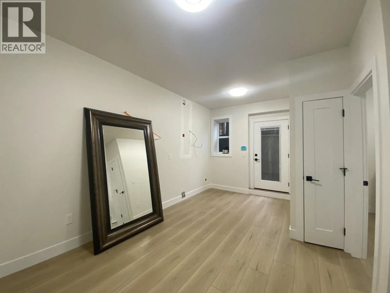 7542 LINDRICK Court, Burnaby, British Columbia, V5A3Y5, Burnaby, British Columbia — photo 1 of 5