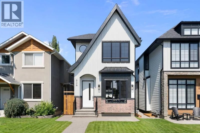 528 52 Avenue Southwest, Calgary, Alberta, T2V0B2, Calgary, Alberta — photo 1 of 5