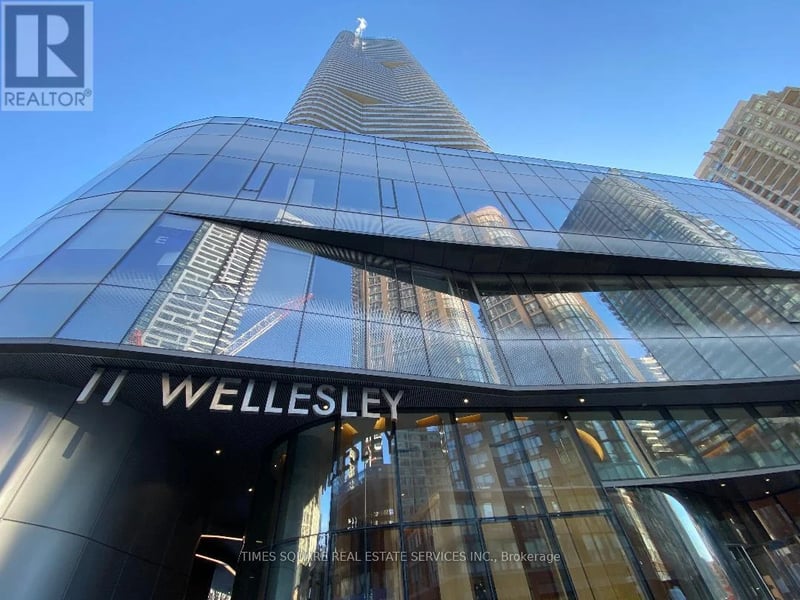 #1008 11 Wellesley Street West, Toronto (Bay Street Corridor), Ontario, M4Y0G4, Toronto (Bay Street Corridor), Ontario — photo 1 of 5