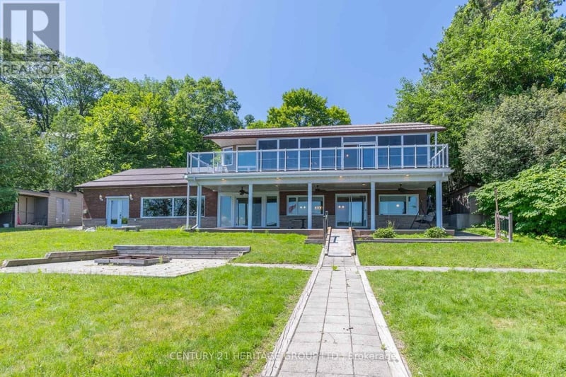 405 Champlain Road, Penetanguishene, Ontario, L9M1S3, Penetanguishene, Ontario — photo 1 of 5