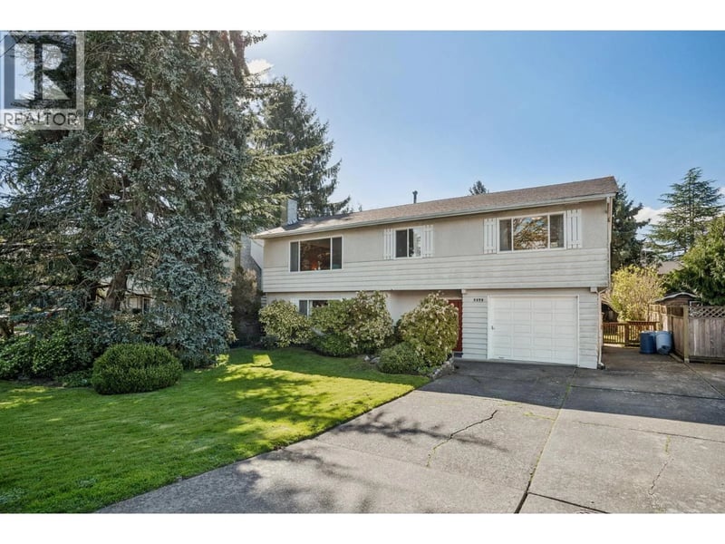 5392 MAPLE Crescent, Delta, British Columbia, V4K1G2, Delta, British Columbia — photo 1 of 5