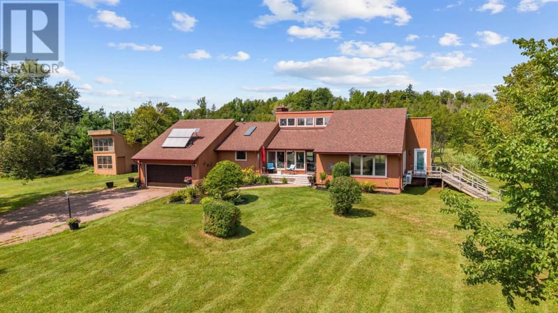 182 Upper Meadowbank Road, Cornwall, Prince Edward Island, C0A1H1, Cornwall, Prince Edward Island — photo 1 of 5