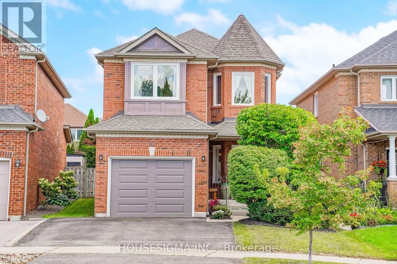 97 Bach Avenue, Whitby (Rolling Acres), Ontario, L1R2P8, Whitby (Rolling Acres), Ontario — photo 1 of 5